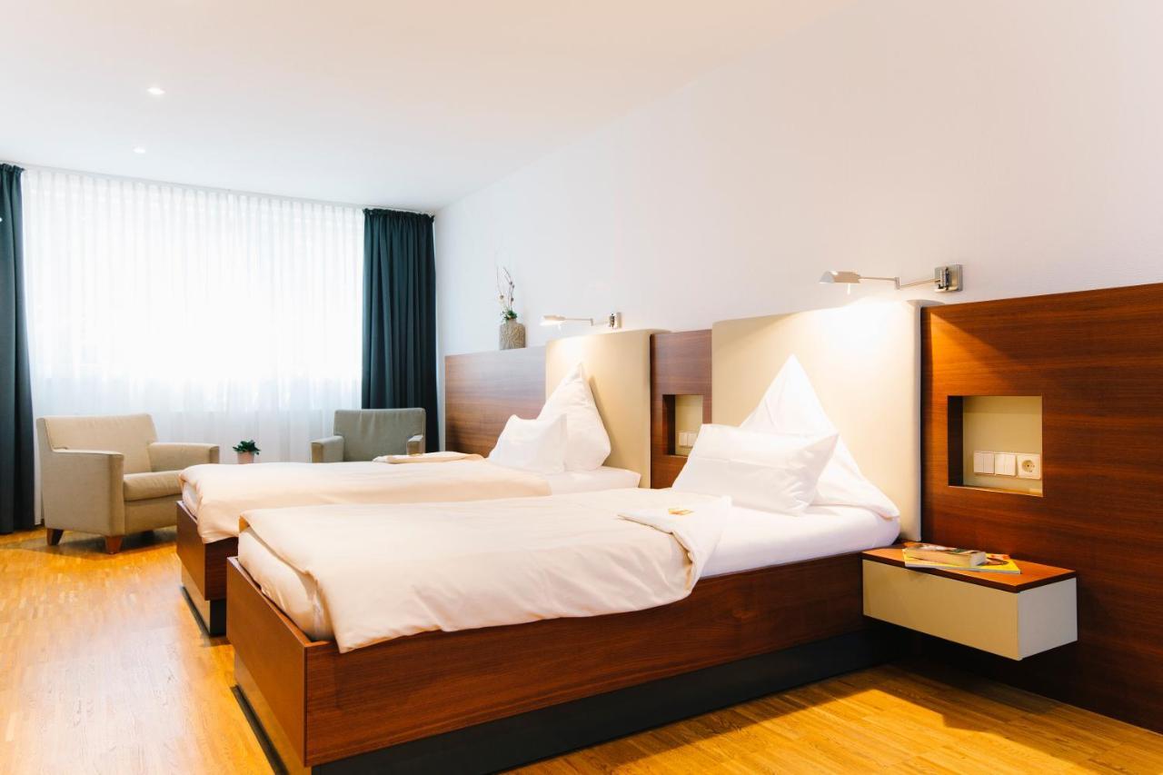 Altstadthotel Versmold ภายนอก รูปภาพ
