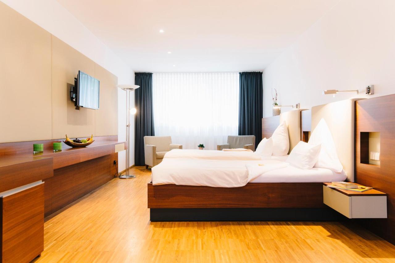 Altstadthotel Versmold ภายนอก รูปภาพ
