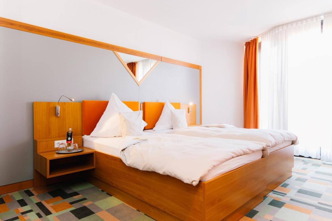 Altstadthotel Versmold ภายนอก รูปภาพ